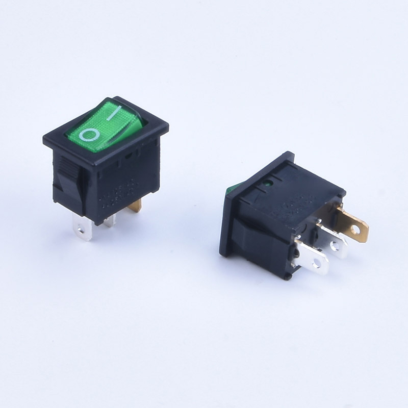 单刀单投船型开关三脚单挡带灯3